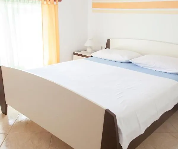 Haus Toni Lejlighed Ražanac