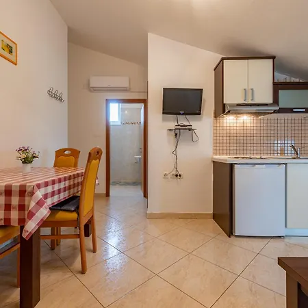 Haus Toni Apartment *