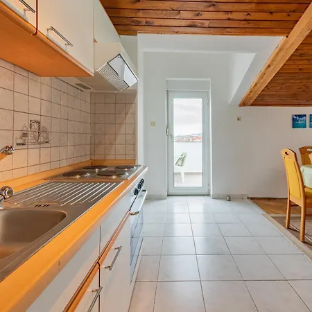 Haus Toni Apartman *