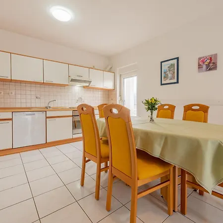 Haus Toni Apartment