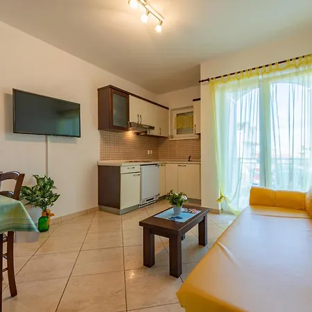 Apartment Haus Toni *